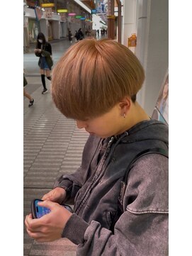 アース オーセンティック 松山銀天街店(EARTH Autentic) ミルクティーベージュ