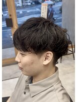 エッジ(EDGE)&nbsp;メンズ刈り上げマッシュシャドウパーマスタイル