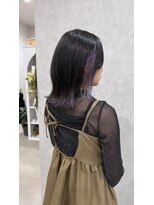 イースブルーレア(Y’s BLUE le'a)&nbsp;レイヤーカット×パープルインナーカラー