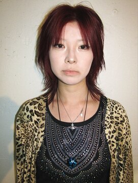 コードプラスリム(CODE+LIM) レイヤーカット/ボルドーカラー/シャギーカット/ハッシュカット