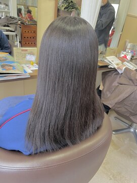 コアフィールフィス(COIFFURE fils) 《見附　今町》