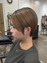 ヴィップルーム(viproom)&nbsp;ツヤ髪スタイルブルージュマッシュウルフイヤリングカラー