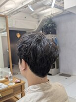 ネスト(Nest) 大人メンズのナチュラルパーマ