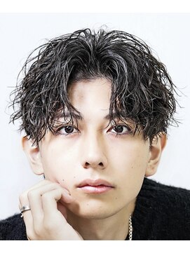 アストラ(ASTRA) MEN’S HAIR/サーフカール/刈り上げセンターパート