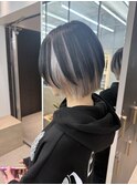 ウルフボブ/インナーカラー/ホワイト