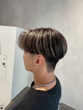 アース 春日部店(HAIR&MAKE EARTH) 刈り上げマッシュ