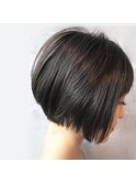 ブルーグレージュ×ボブショート×前下がりショートボブ