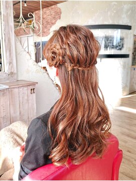 ヘアーデザイン アヴニール(hair design AVENIR) お呼ばれハーフアップ☆パーティヘア