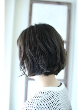 シェリー アン(cherie un) クラシカルボブ