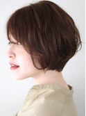 手入れ簡単　大人の小顔ショートボブ