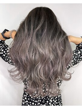 ラフトーキョウセカンド(RAF TOKYO 2nd) 【1番人気】NAOスペシャルバレイヤージュ×ホワイティグレー