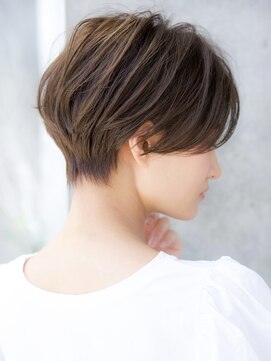 エインアンリー 表参道(AIN.ANLY.) 前髪なし大人ショート20代30代40代【AIN.表参道】川原大地