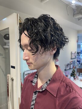 テトラ バイ ネオリーブ 横浜西口店(tetra by neolive) 横浜★縦落ちツイストスパイラル