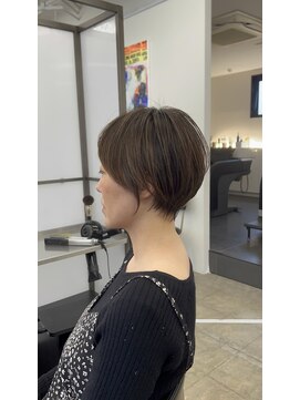 スクエアペア(SQUARE PAIR) くびれショート　シークレットハイライト　グレージュ　30代40代