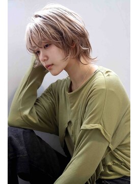 土曜日のクジラ 黒崎店 ウルフレイヤー×ハイトーンベージュ