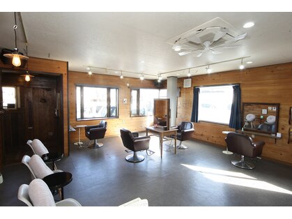 ヨシデンの写真