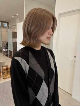 ニゲラ(Nigella) ブラウンベージュ/ミルクティベージュ/レイヤーボブ