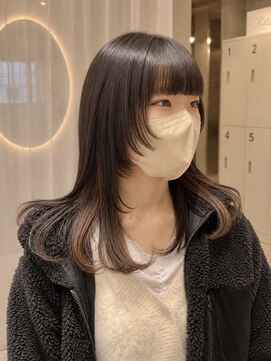 ウリ 横浜(uli) 顔まわりウルフレイヤー×インナーカラー