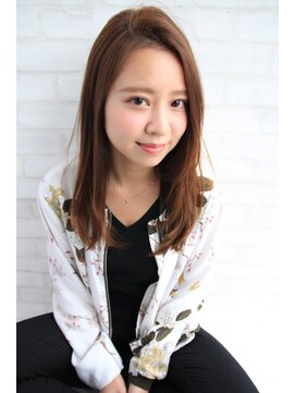 ビームズ ヘアー ブラン(Bee ms HAIR Blanc+) ームズヘアー　ナチュラルストレート　アッシュベージュ