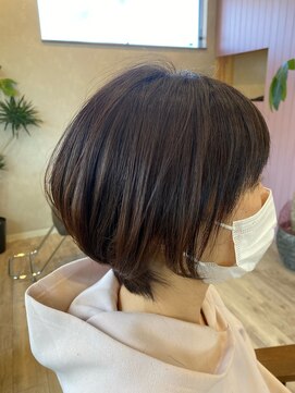 チアフル(Cheerful) 春にピッタリふんわりショートボブ