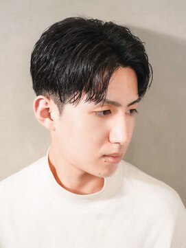 アルファ 新宿(alpha) フェザーパーマ/刈り上げセンターパート/サーフカール[新宿]