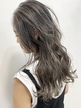 オートヴィーナス 神栖(Haute Venus) 白髪ぼかしハイライト