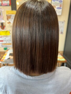 ヘアスタジオブービー 似合わせカット/ぱっつんミディアム