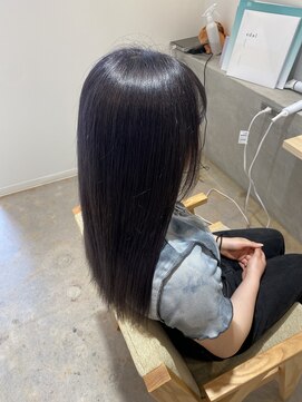 コレット 宇都宮(collet Gigi) ウルフ/マチルダボブ/ピンクベージュ/インナーグレージュ/暗髪