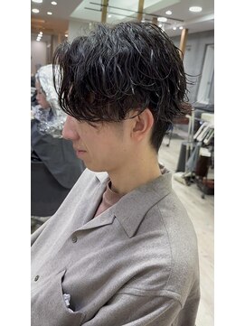 ジゼル(gisele) (黒須)波巻きセンターパート