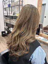 ハーツ(Heart's)&nbsp;白髪ぼかしハイライト×ミルクティーベージュ