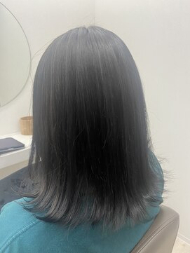 ウェィブズ(waves) 自然な黒染め