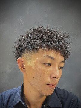 エイトメン 博多店(EIGHT MEN) ハードパーマ