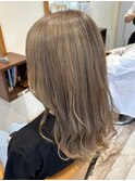 ミルクティーベージュダブルカラーケアブリーチグレージュ40代