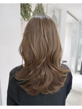 ムード(MOOD,) 暗めカラー/グランマッシュ[レイヤーカット/髪質改善/銀座]