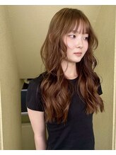 保湿・栄養[栄・矢場町/学割U24/ブリーチ/ケアブリーチ/インナーカラー/ハイライト/顔周り/レイヤーカット]