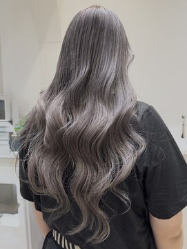 グレージュ　ロングレイヤー　髪質改善