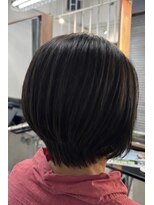 ディシェーレローブ(die Schere Lob)&nbsp;顎ラインショートボブ