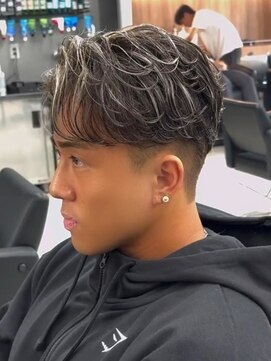 エルマーク 和歌山(L-MARK) フェザーパーマ/シャドウパーマ/ニュアンスパーマ/men's/眉毛c