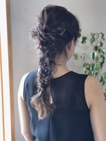 ルーナ ヘアラウンジ(Luuna hair lounge)&nbsp;編みおろしダウンスタイル