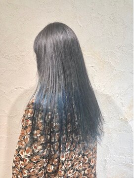 モードケイズ 尼崎店(MODE K's) グレー × ブルー