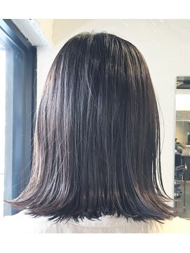 ナイン 麻布十番(NINE) 切りっぱなし風ロブ☆