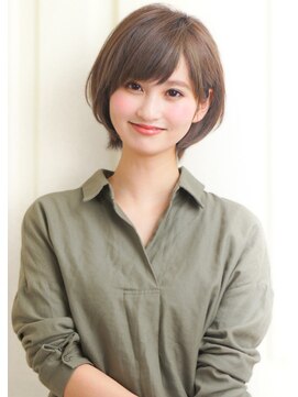 大人可愛い30代40代小顔ワンサイドショートボブ丸み黒髪前下がり L ルエ Rue のヘアカタログ ホットペッパービューティー