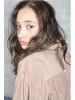 ラルマミット(lalma mit)&nbsp;【くびれミディ】大人かわいいロングヘア【カーキグレージュ】