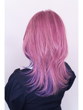 オブヘアーギンザ(Of HAIR GINZA) 派手髪ウルフスタイル/ピンク×ムラサキインナーカラー