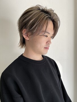 モノリス(monolith) 今流行りメンズスタイル