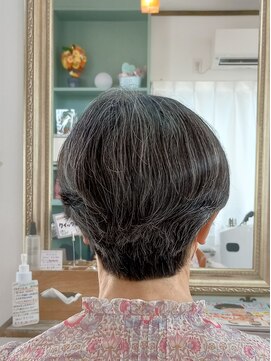 ラグラスヘア(LAGRAS HAIR) ミセスのショートヘア