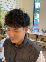 シフト(SHEEFT) メンズ 無造作カジュアル波巻きパーマツーブロック 暗髪