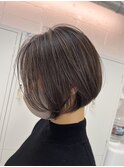 黒髪グレーベージュレイヤーロング前髪パーマ市川