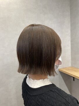 ノアル(NOAHL) G 切りっぱなしボブ