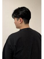 ファム(FAM)&nbsp;メンズパーマ　ツーブロック　センターパート　代官山　中目黒